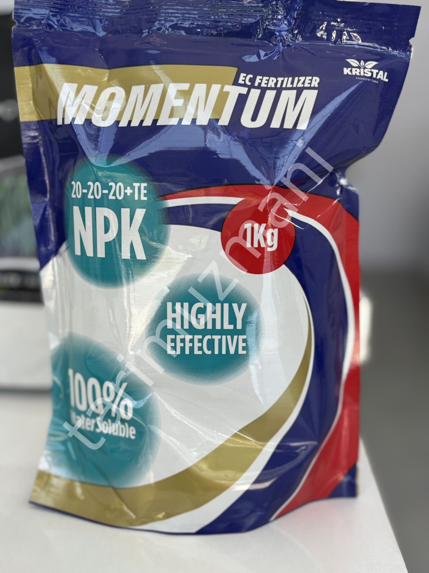 Momentum 20-20-20 npk 1 kg