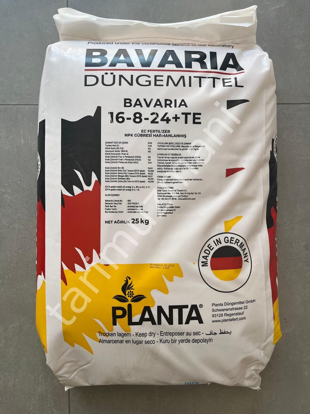 Bavaria Düngemittel 16-8-24+TE Suda Çözünebilir NPK Gübresi 25 Kg